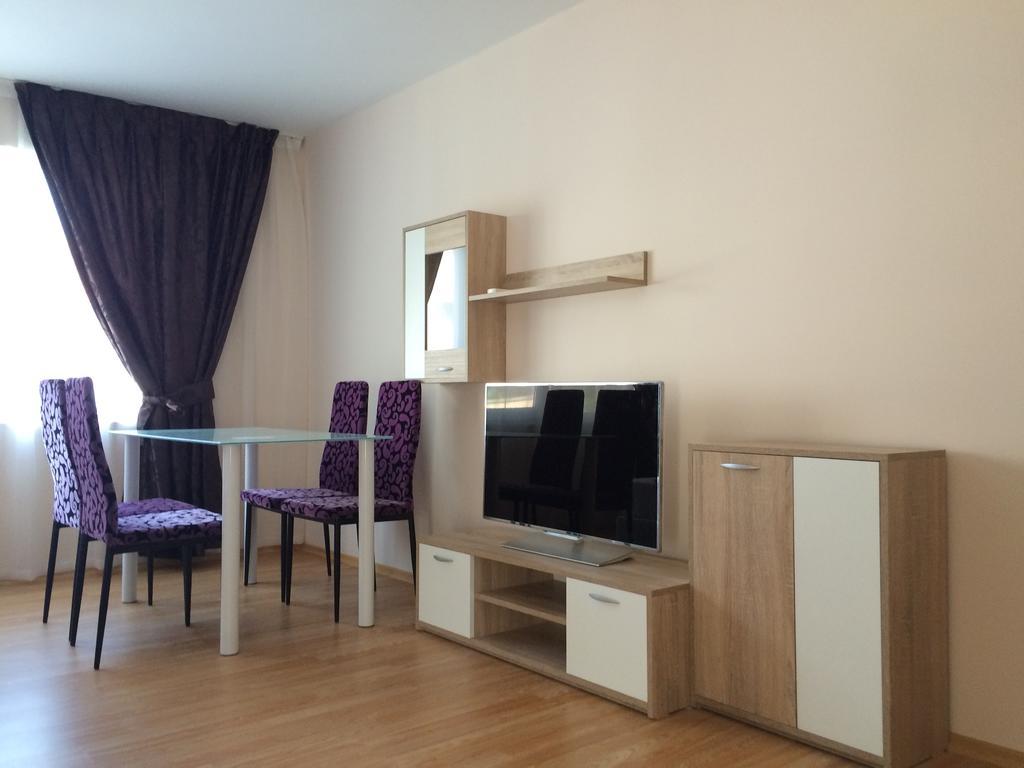 Beach Aparthotel Salt Lake Pomorie Ngoại thất bức ảnh