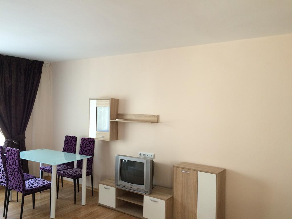 Beach Aparthotel Salt Lake Pomorie Ngoại thất bức ảnh